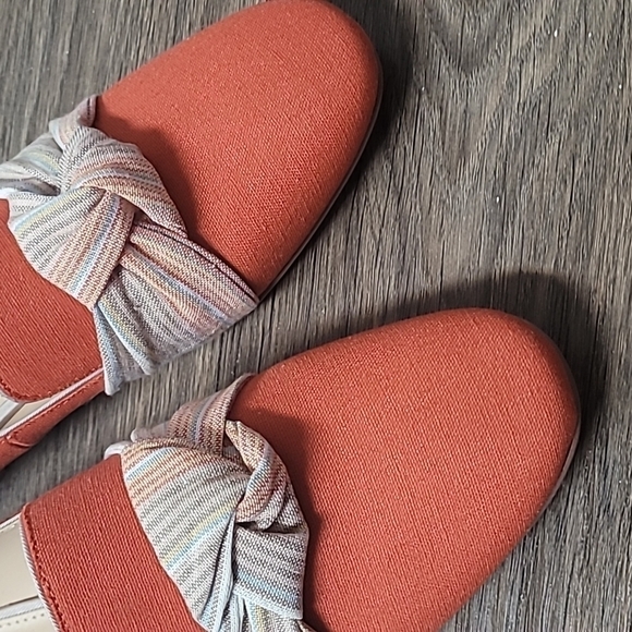 Violet & Red Season orange fabric loafers size 10M - Picture 2 of 10